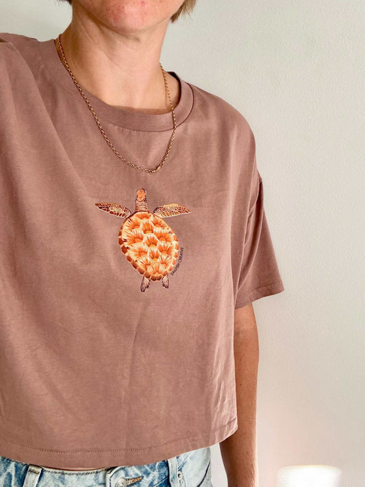 Juvenile Green Turtle - Women's Crop T-Shirt