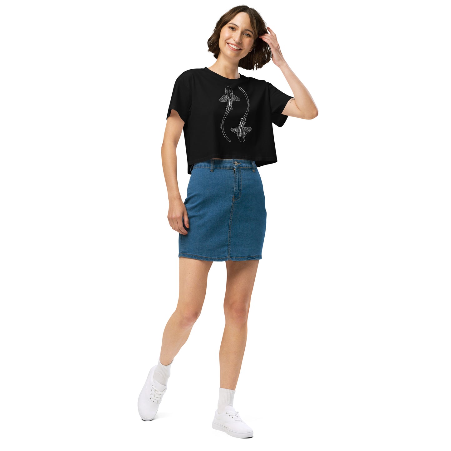 Leopard Shark Line Art - Women's Crop T-Shirt - Sailfish Creative