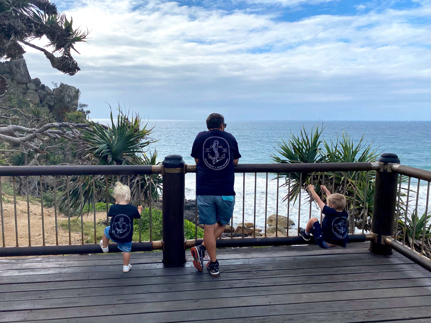 Making Ship Happen - Mens T-Shirt - Sailfish Creative