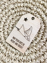 Load image into Gallery viewer, Wooden Christmas Swing Tag - Spotted Eagle Ray