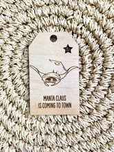 Load image into Gallery viewer, Wooden Christmas Swing Tag - Mantaray