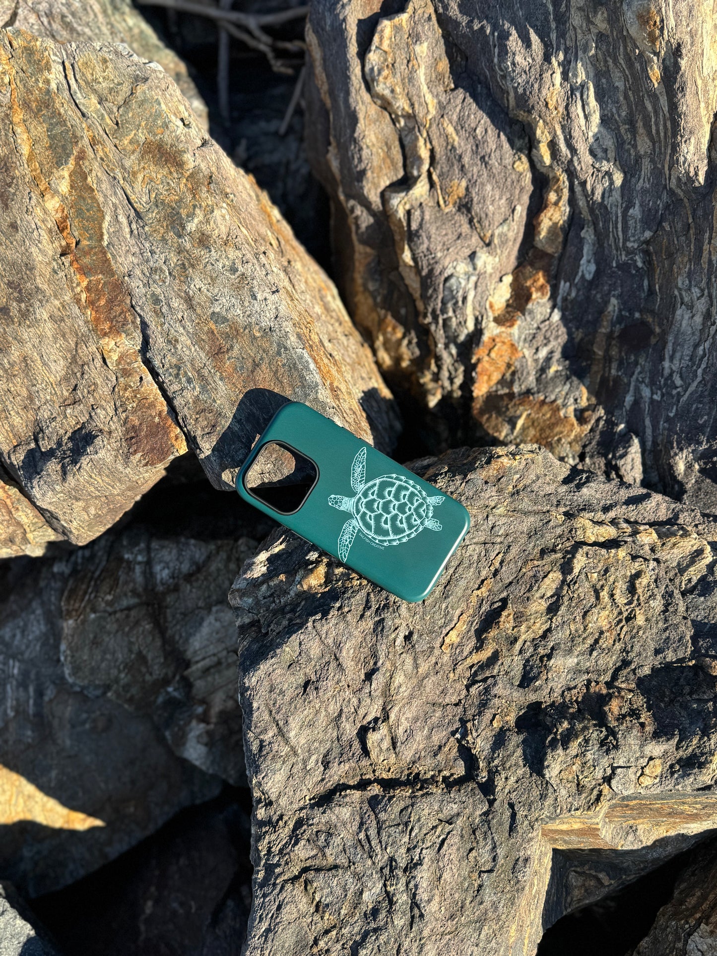 iPhone Tough Case - Turtle Outline Emerald