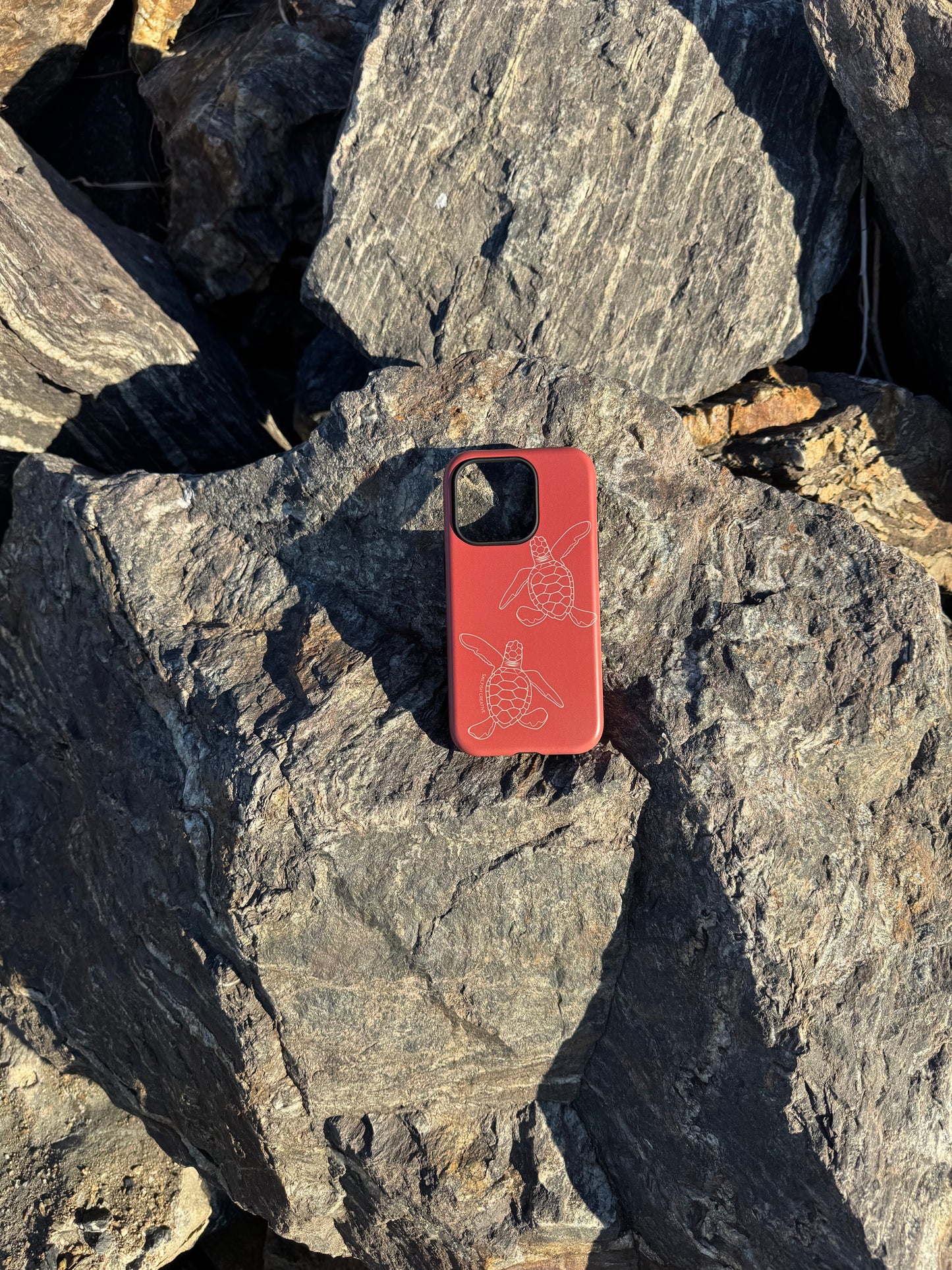 iPhone Tough Case - Turtle Hatchlings Outline Rusty Coral
