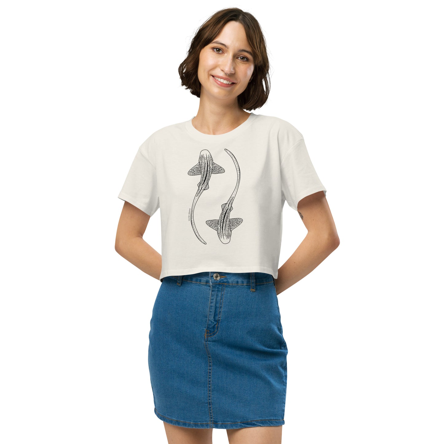 Leopard Shark Line Art - Women's Crop T-Shirt - Sailfish Creative