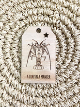 Load image into Gallery viewer, Wooden Christmas Swing Tag - Rock Lobster Crayfish