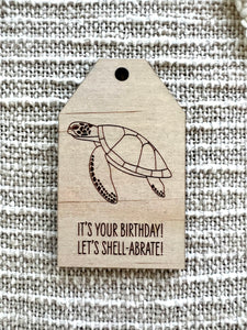 Wooden Birthday Gift Tag - Green Turtle