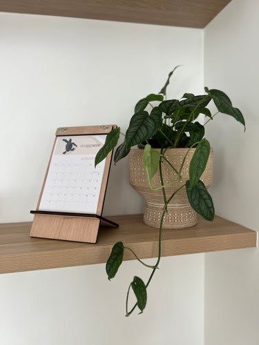 2023 Calendar with Wooden stand